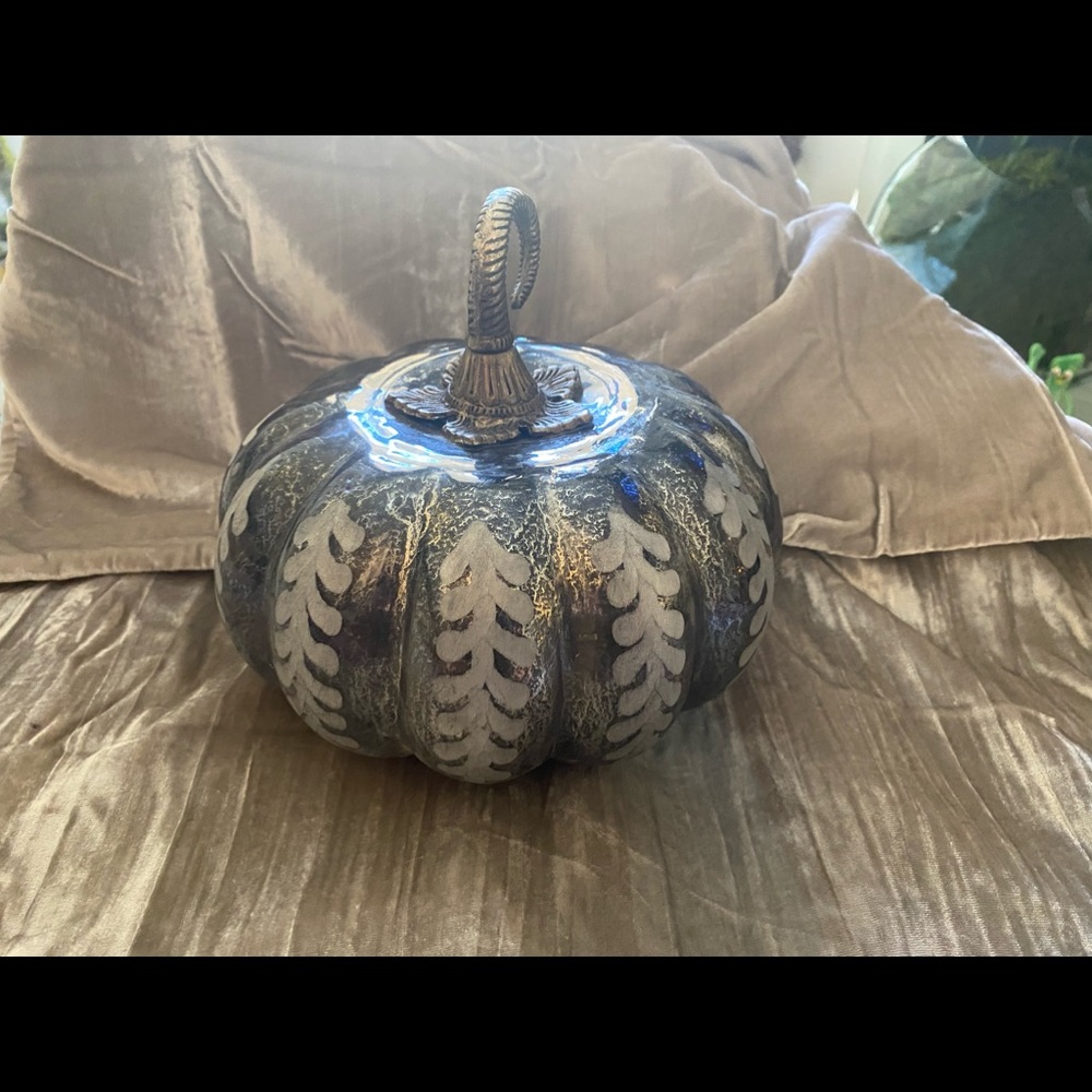 Glass grey decorative pumpkin